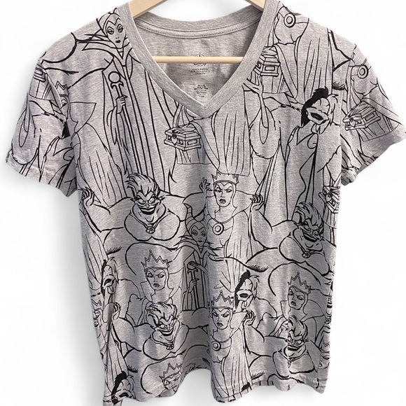 Disney Tops - Disney Store Villains T-shirt